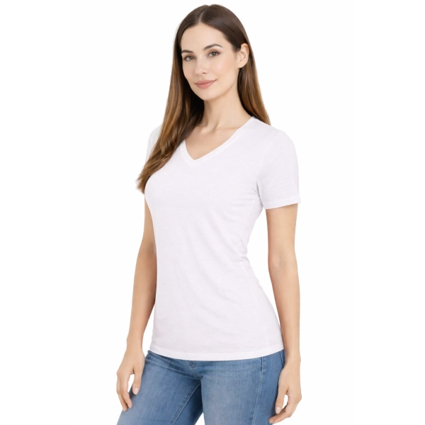 T-shirt Damski biały dekolt w serek roz. M